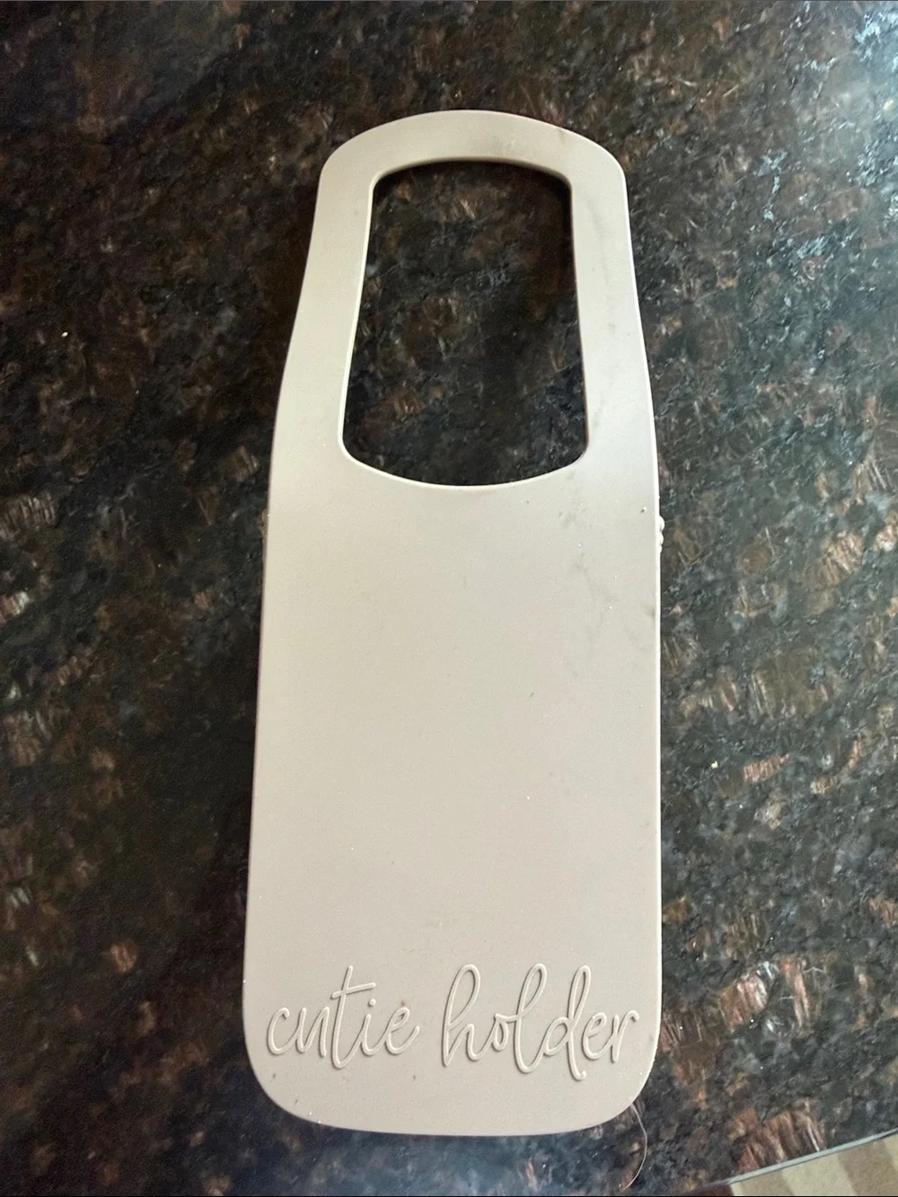 Ryan & Rose Beige Silicone Cutie Holder